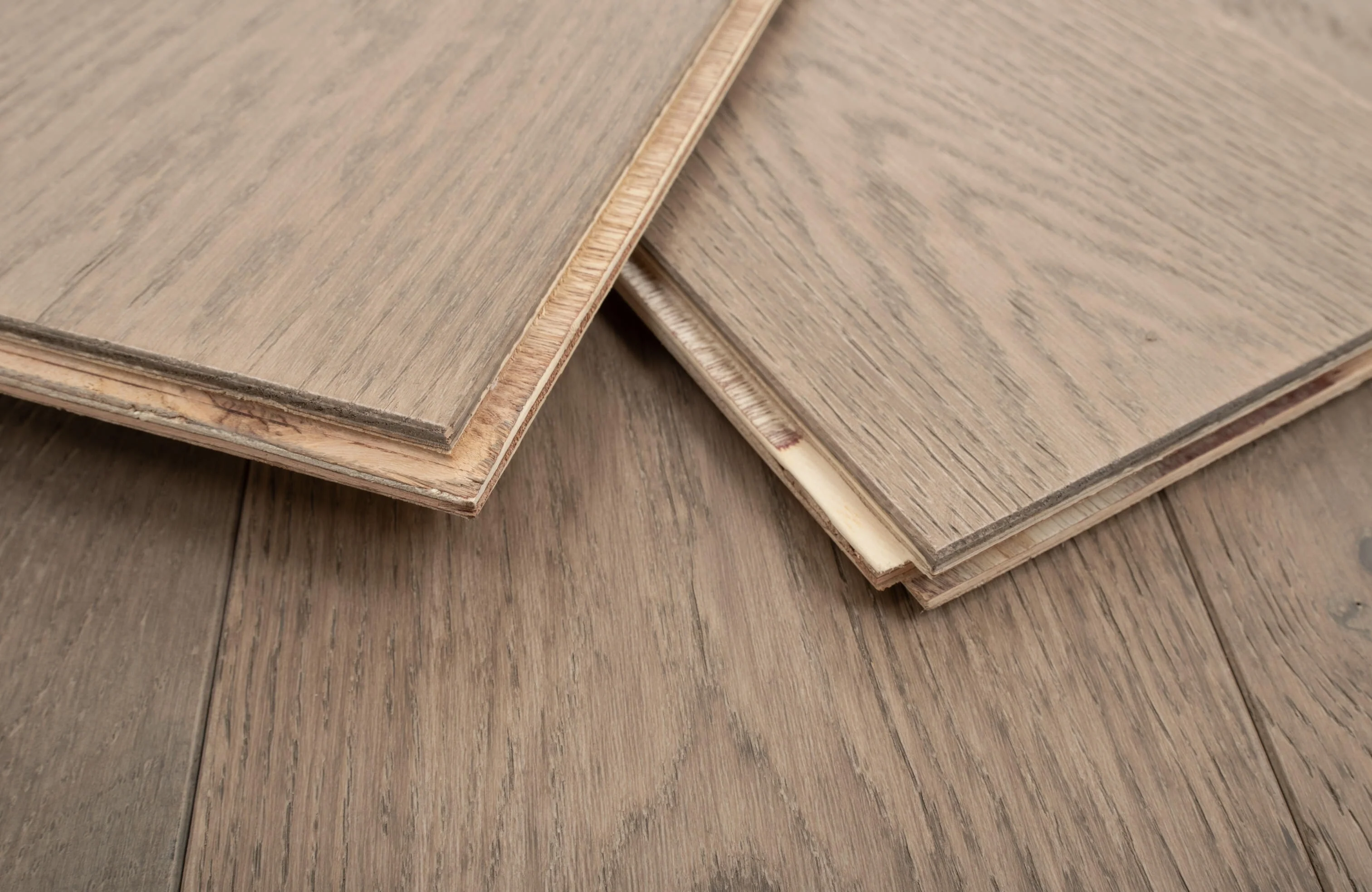 Woodland Falconwood Oak 14mm Long Board Engineered Wood Flooring - Image 8
